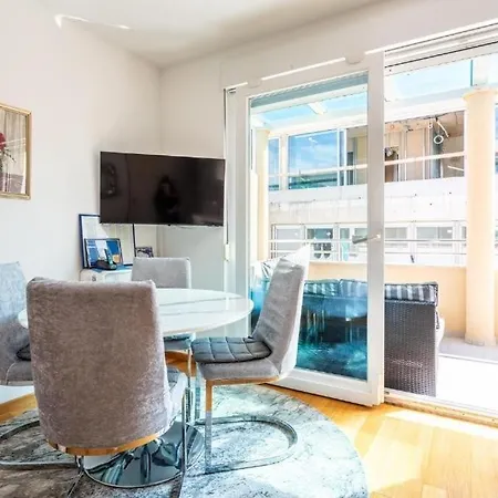 By The Sea - 25041 Apartman *
